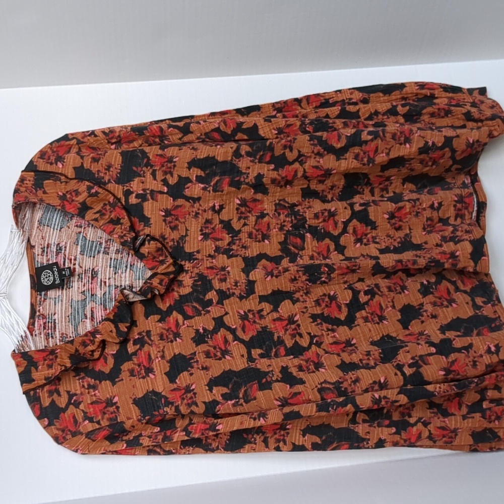 Bobeau long sleeve top